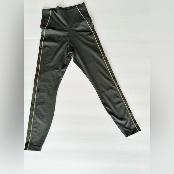 Nike Yoga Dr-Fit Lux Leggings NWOT - Picture 4 of 11